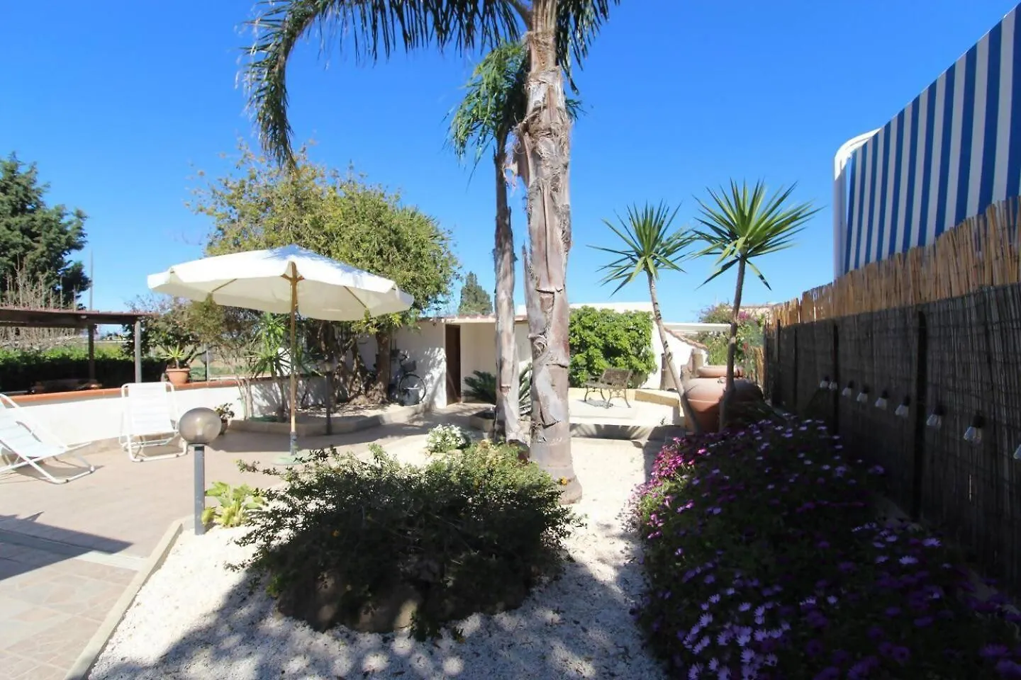 Villa Andrea Vivi Loasi Di Tranquillita Trapani