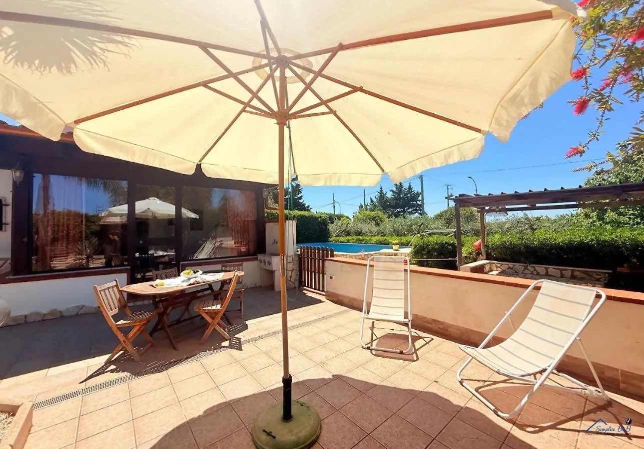 Villa Andrea Vivi Loasi Di Tranquillita Trapani 0*,