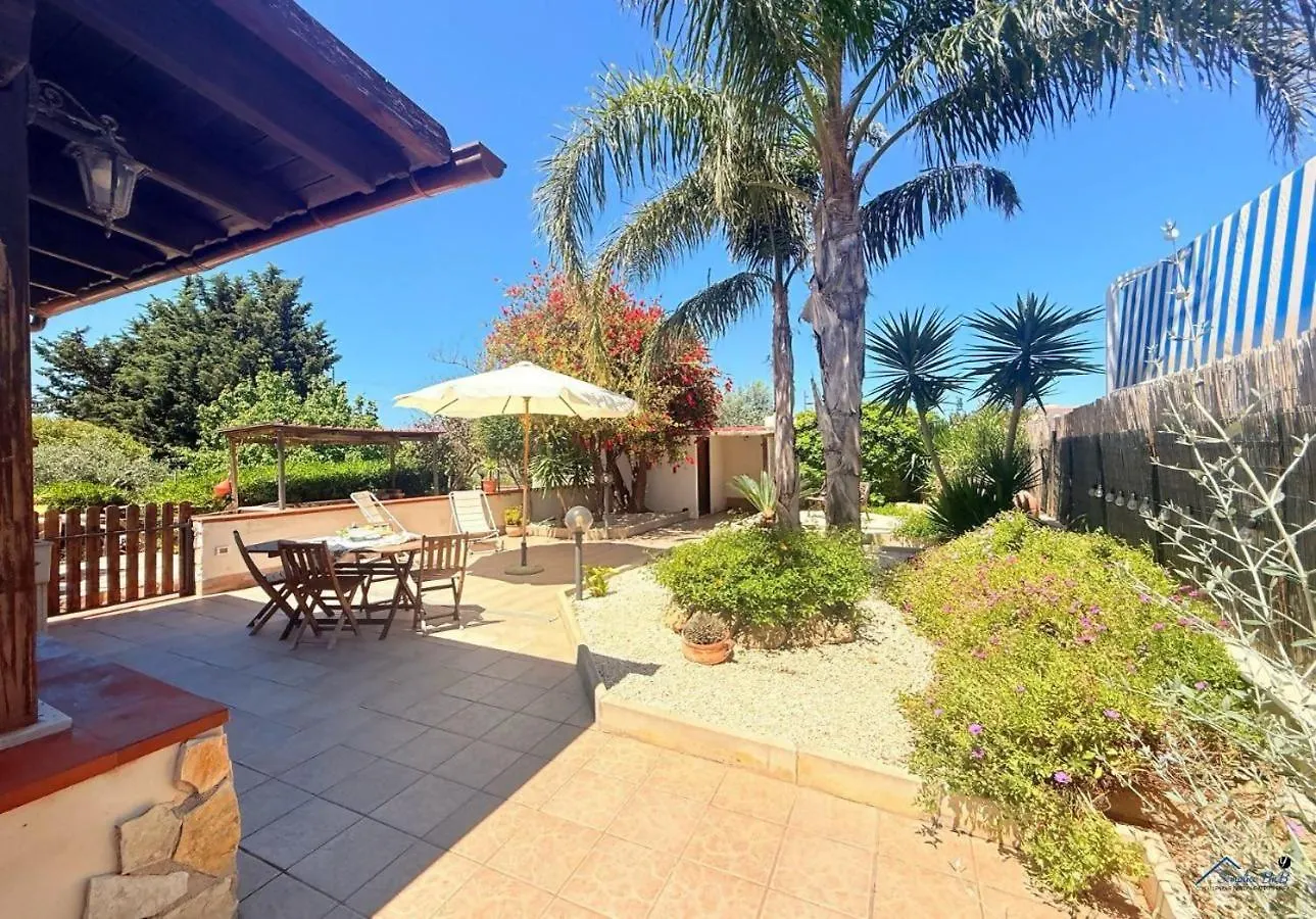 Villa Andrea Vivi Loasi Di Tranquillita Trapani 0*,  Italia